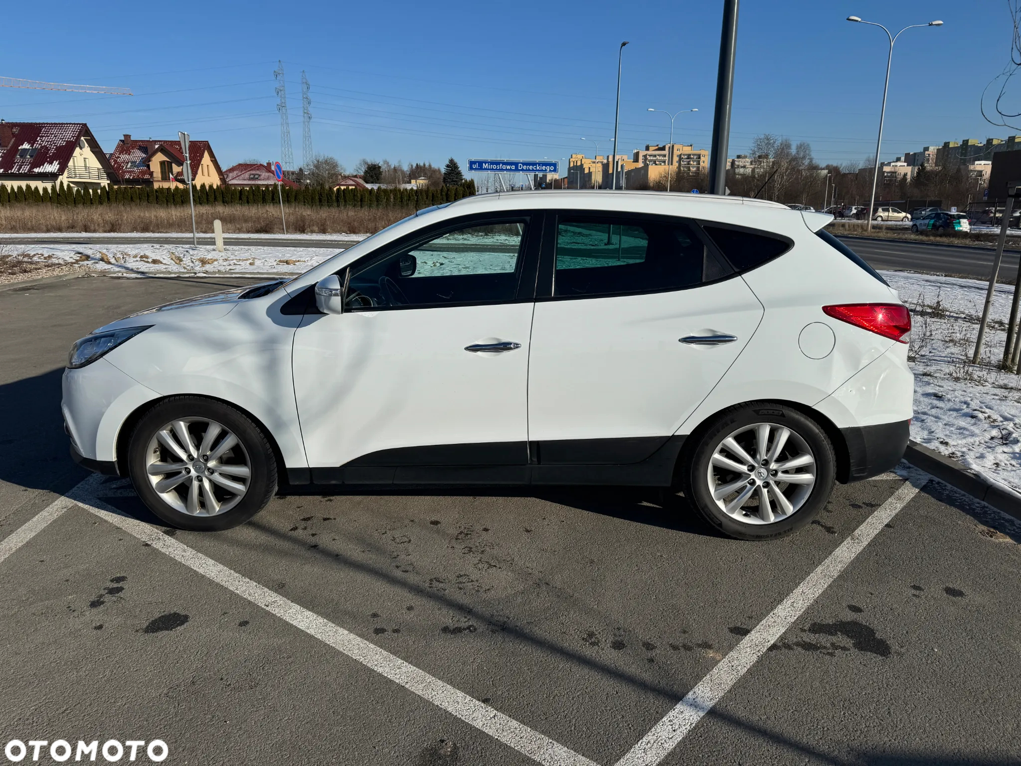 Hyundai ix35 2.0 CRDi 4WD Automatik Premium - 4