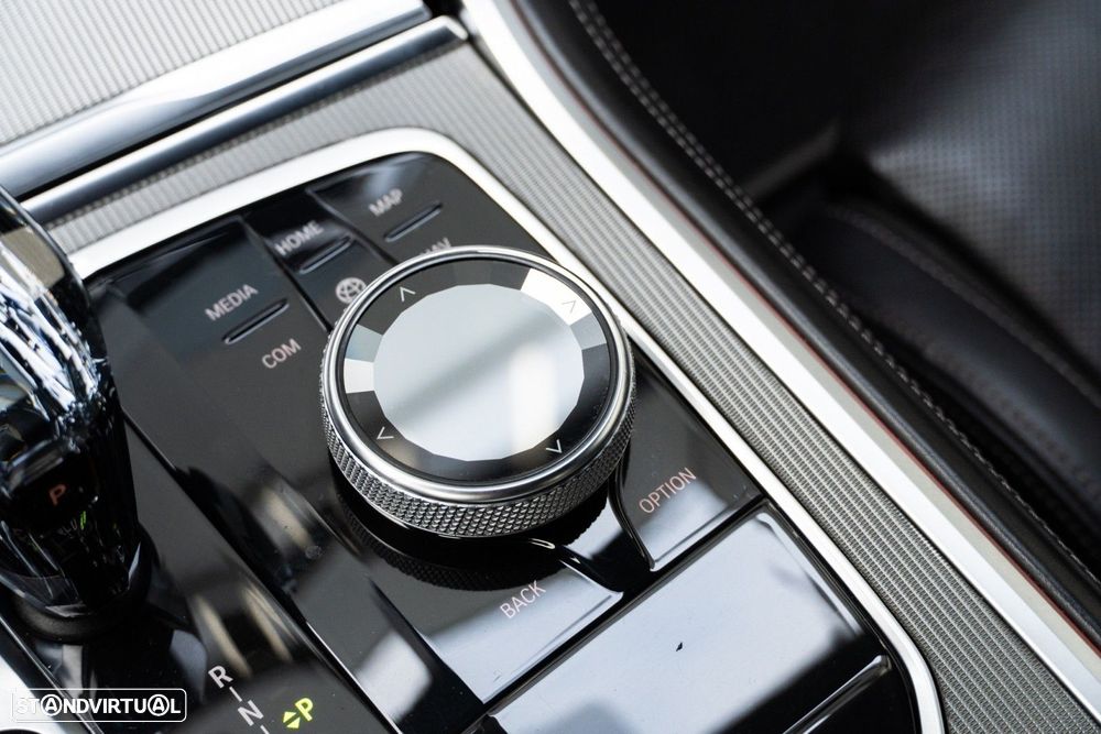 BMW 840 d xDrive Pack M - 27