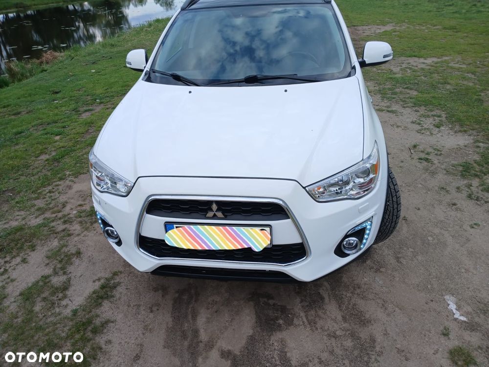Mitsubishi ASX - 5