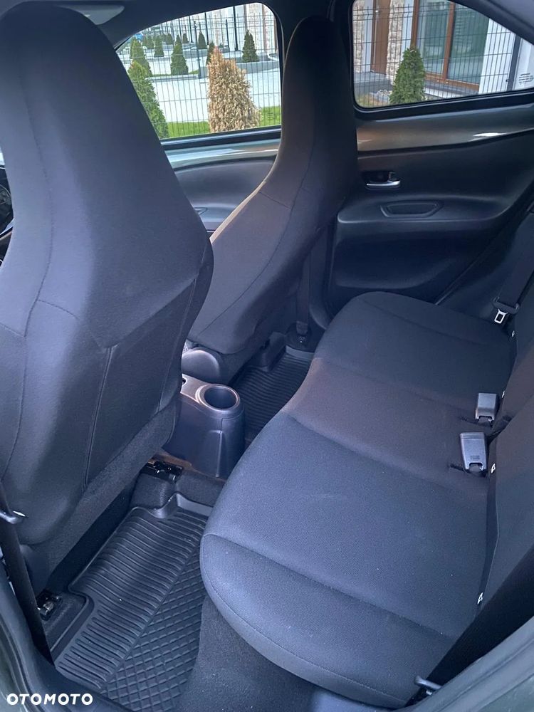 Toyota Aygo X 1.0 VVT-i Style CVT - 10