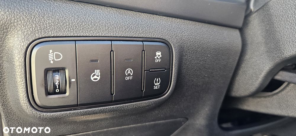 Hyundai Bayon 1.0 T-GDI Connect & Go - 19