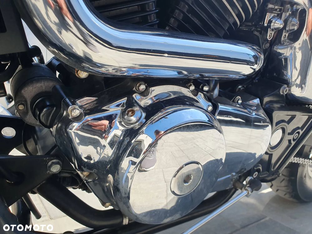 Suzuki Marauder - 16