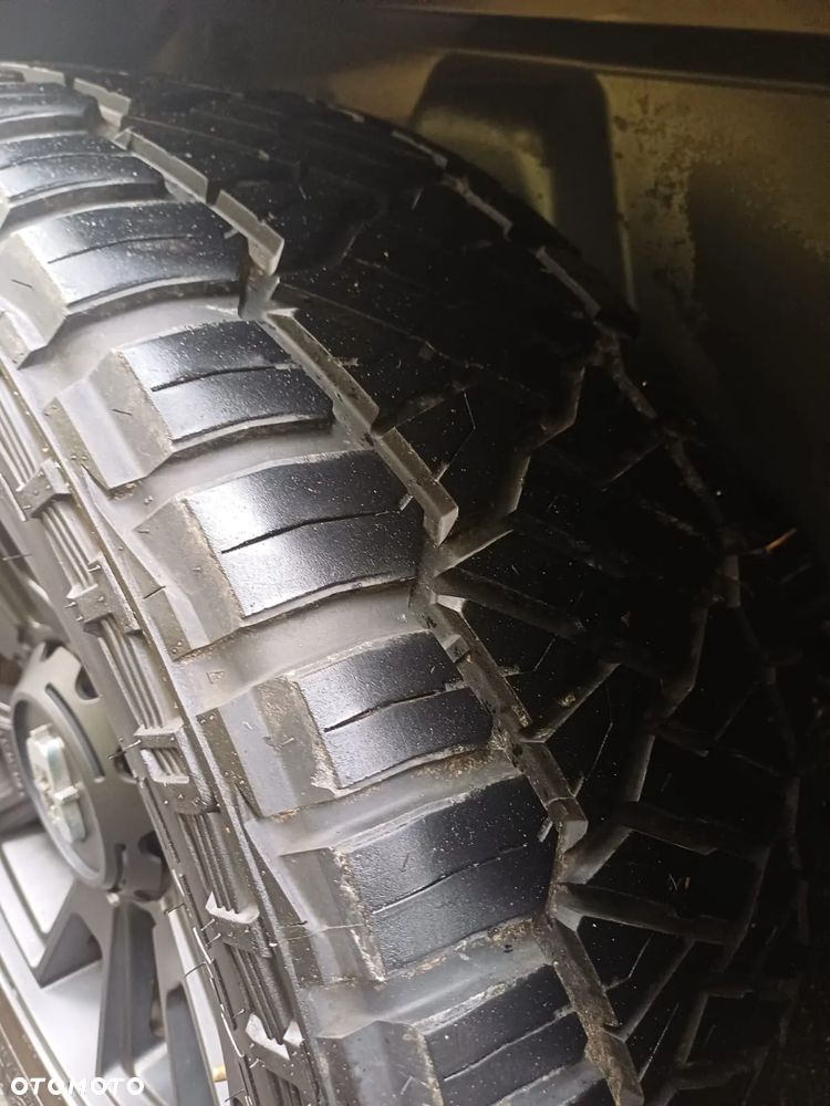 Dodge RAM 1500 5.7 4x4 - 14