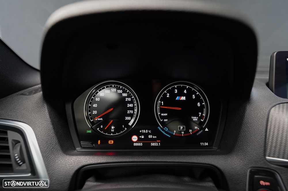 BMW M2 Auto - 22