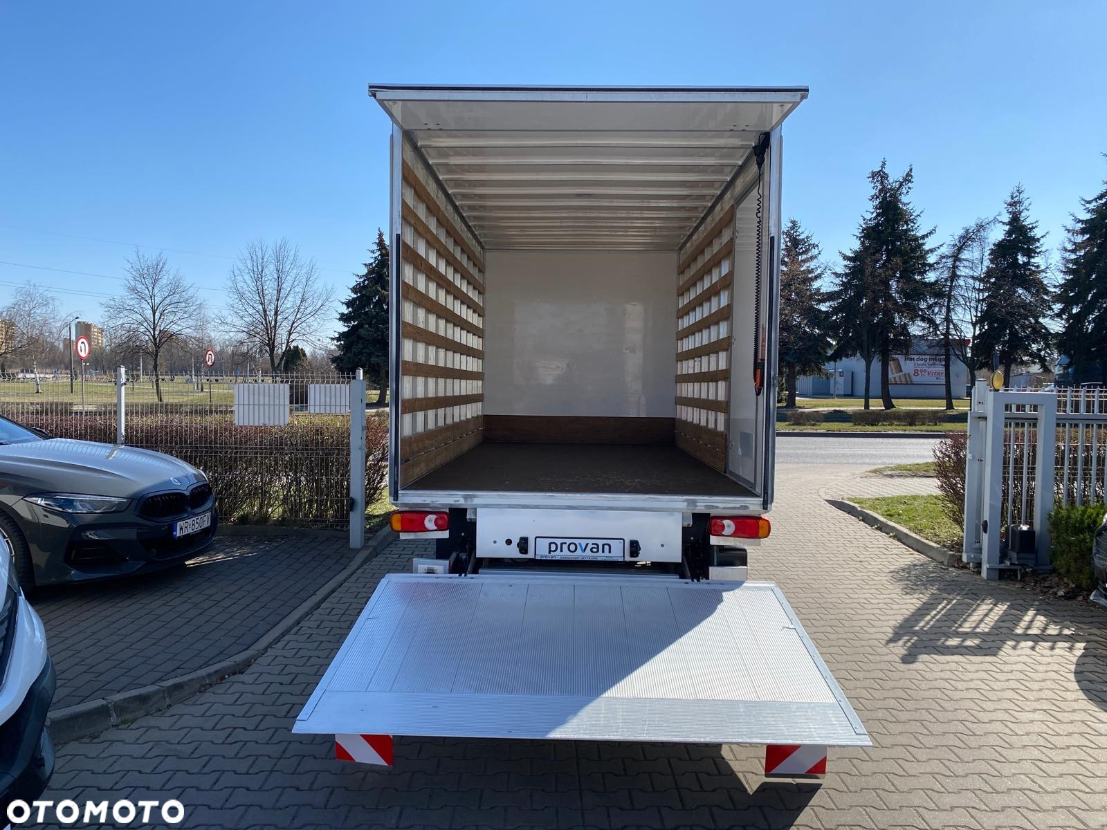 Volkswagen CRAFTER 50 2,0 TDI KONTENER 8 EP WINDA DHOLLANDIA - 17