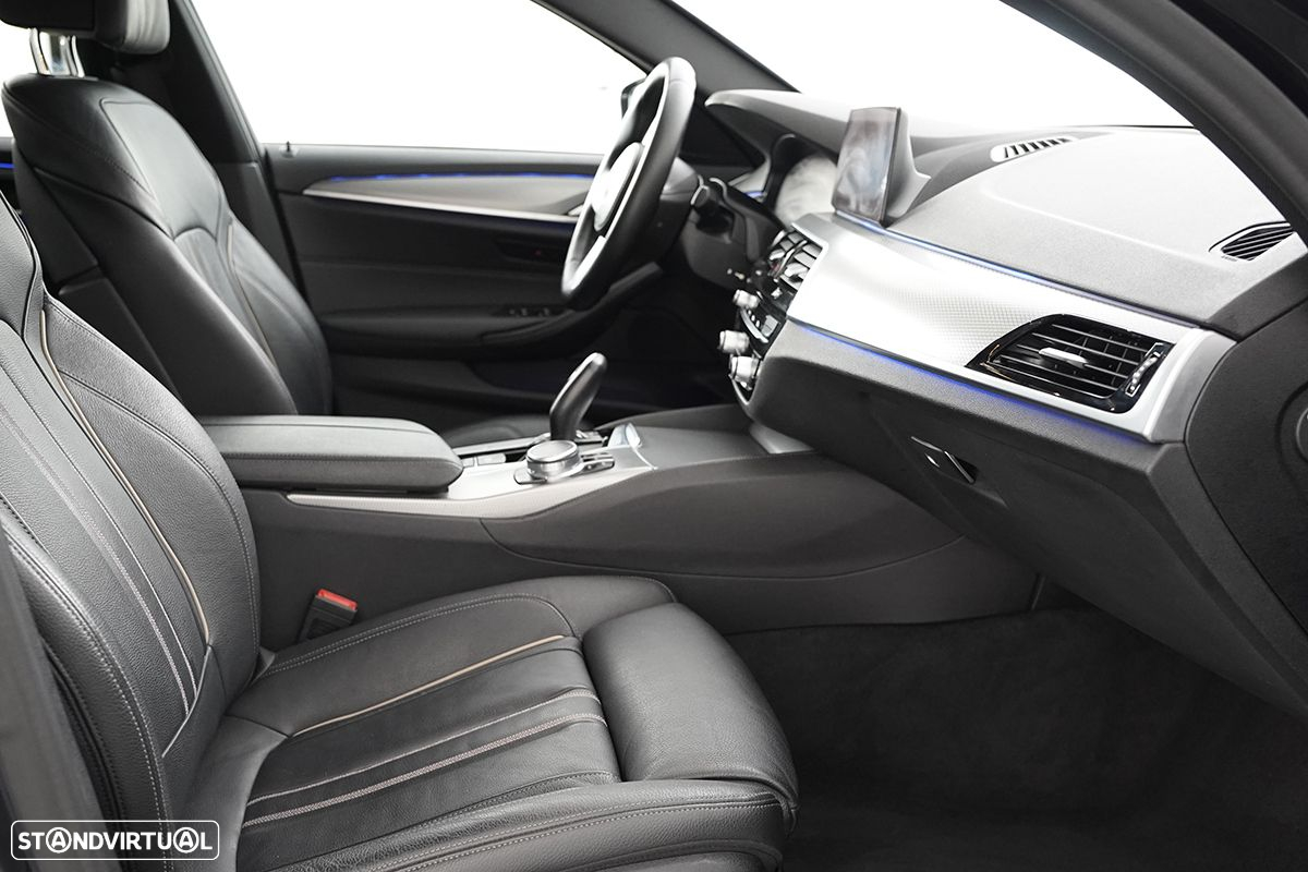 BMW 520 d Pack M Auto - 23