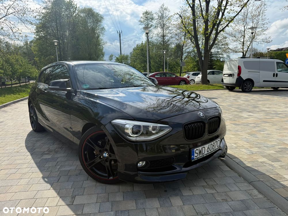 BMW Seria 1 120i M Sport - 4