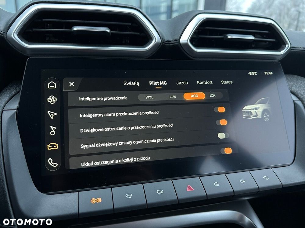 MG ZS Hybrid+ - 31