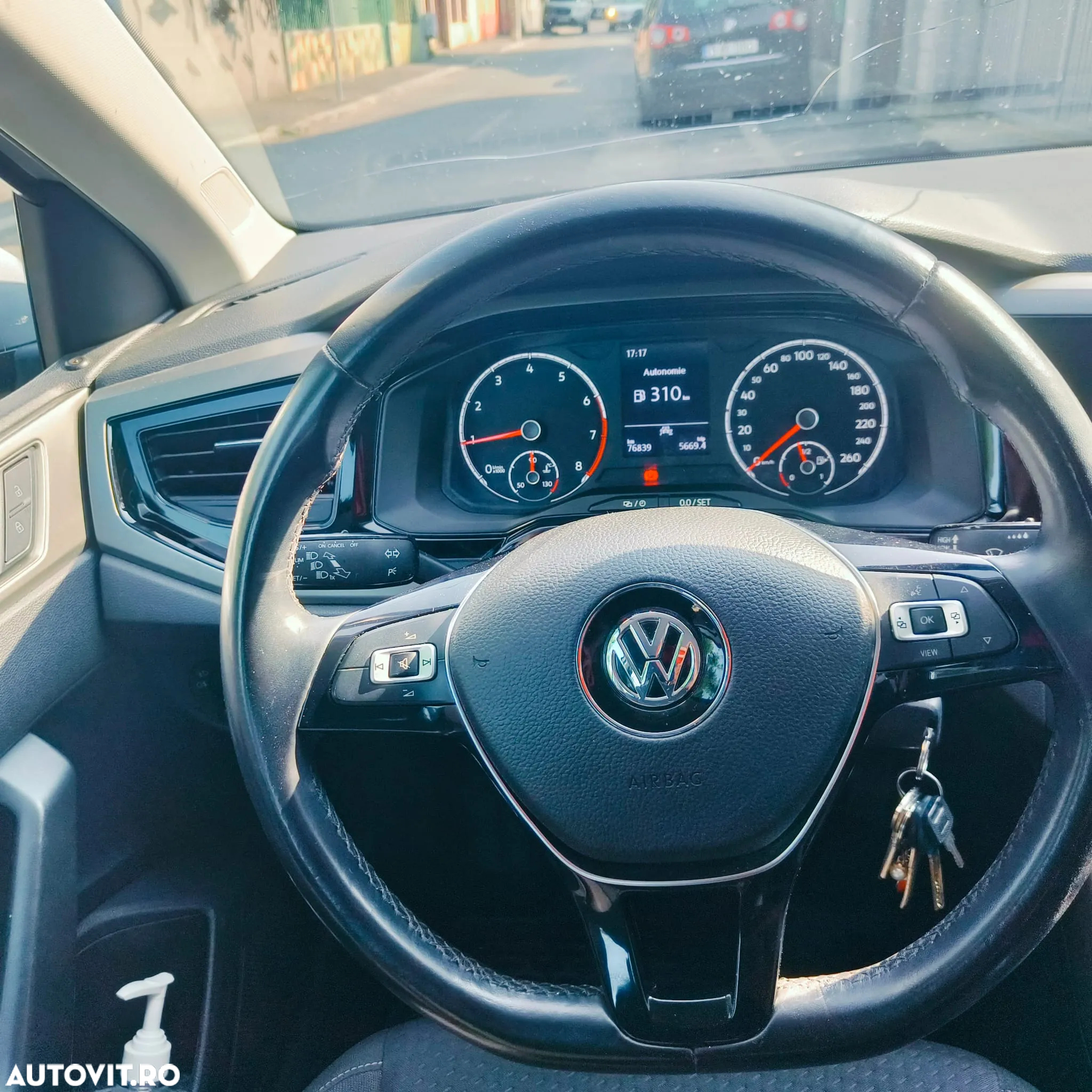 Volkswagen Polo 1.0 TSI Comfortline - 9