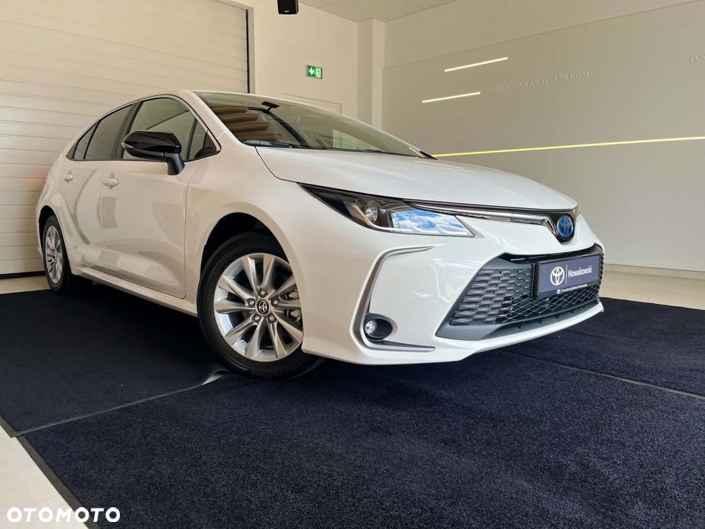 Toyota Corolla 1.8 Hybrid Comfort - 4