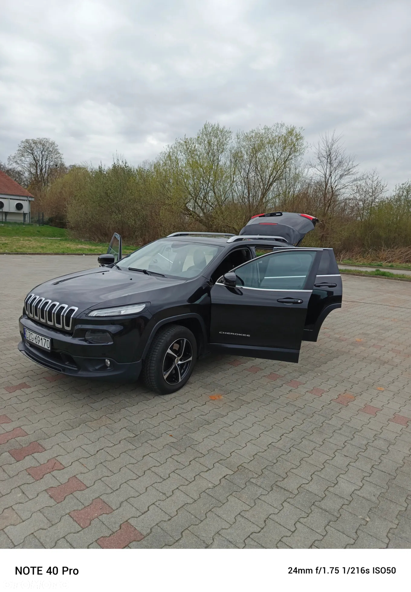 Jeep Cherokee 2.0 MJD Active Drive I Longitude - 13