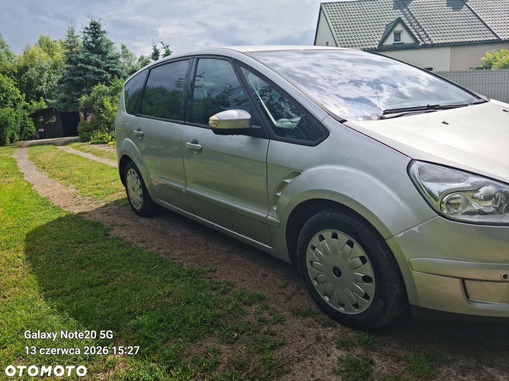 Ford S-Max - 10