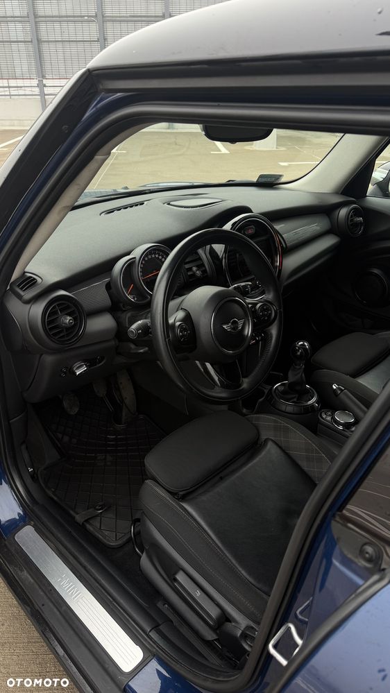 MINI Cooper Standard - 9