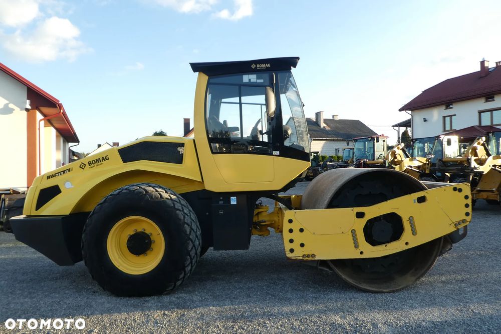 Bomag BW 213 D-5  SPROWADZONY - 28