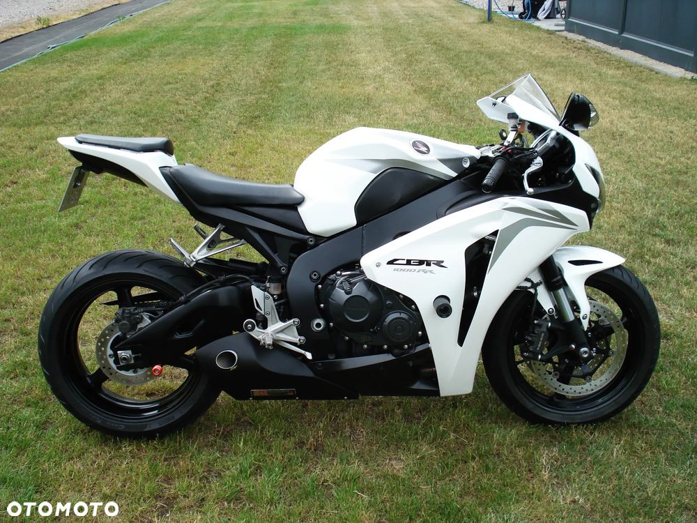 Honda CBR - 1