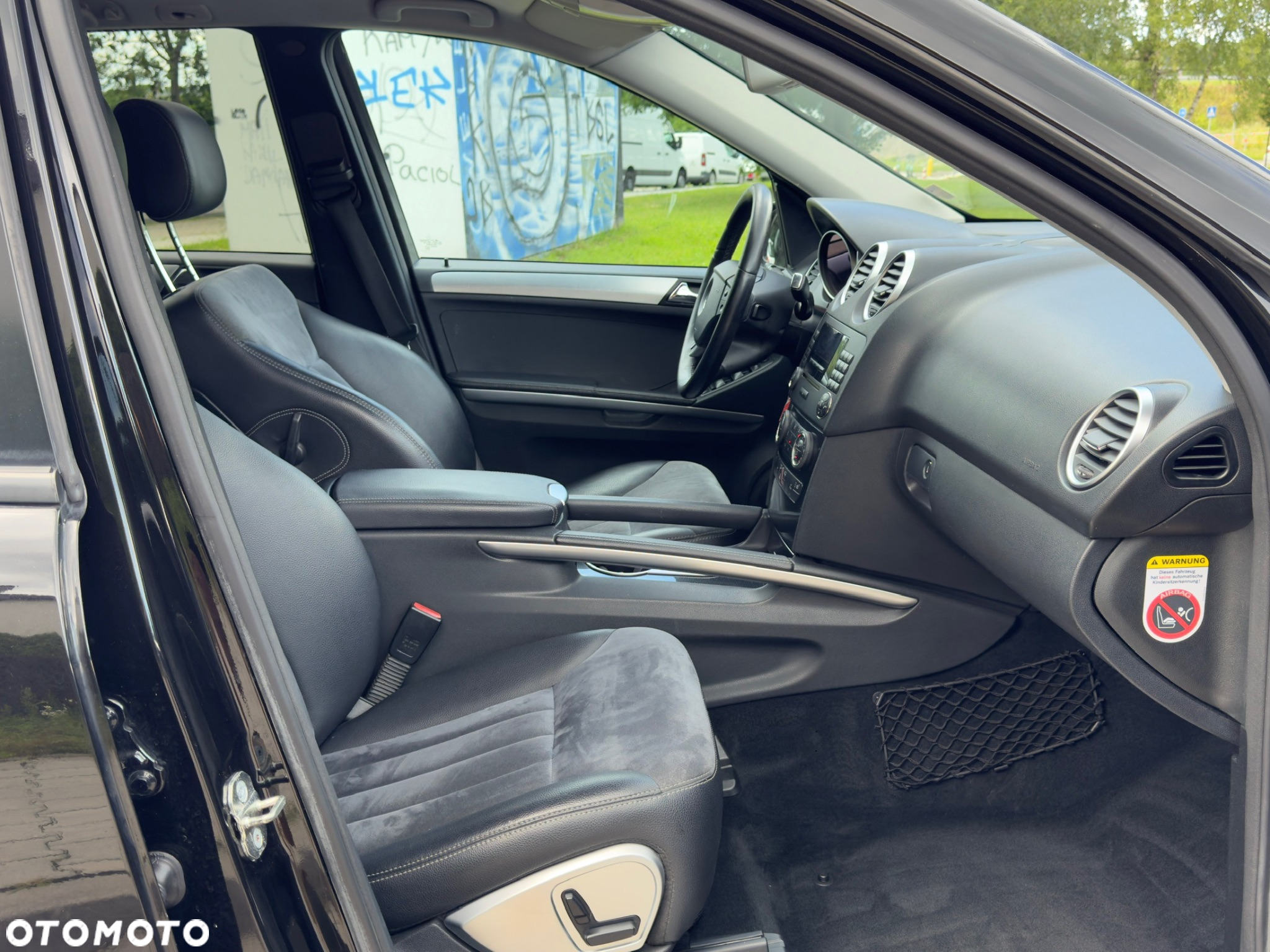 Mercedes-Benz ML 280 CDI 4Matic 7G-TRONIC DPF Edition 10 - 17