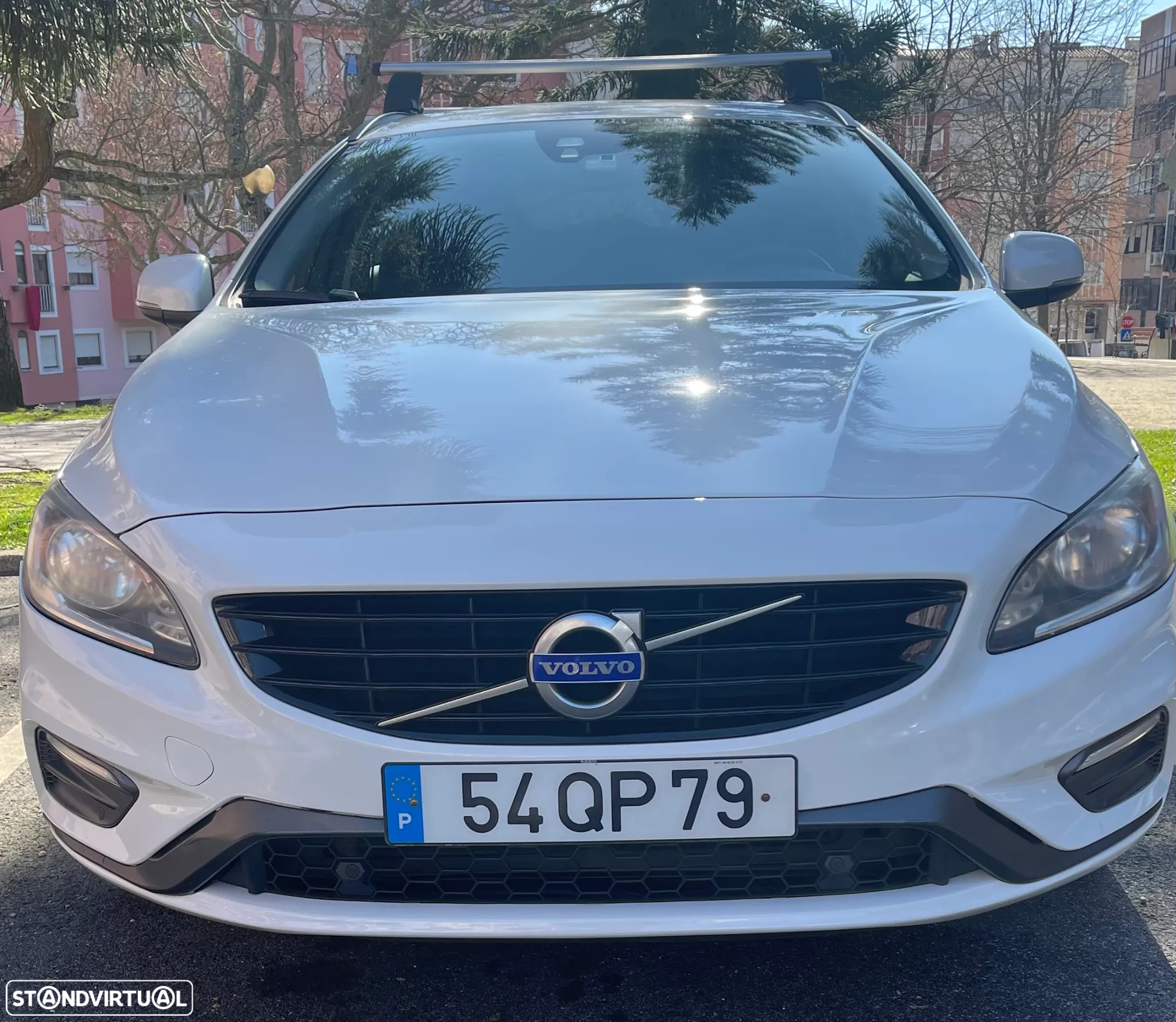 Volvo V60 2.4 D6 Momentum AWD Phev - 2