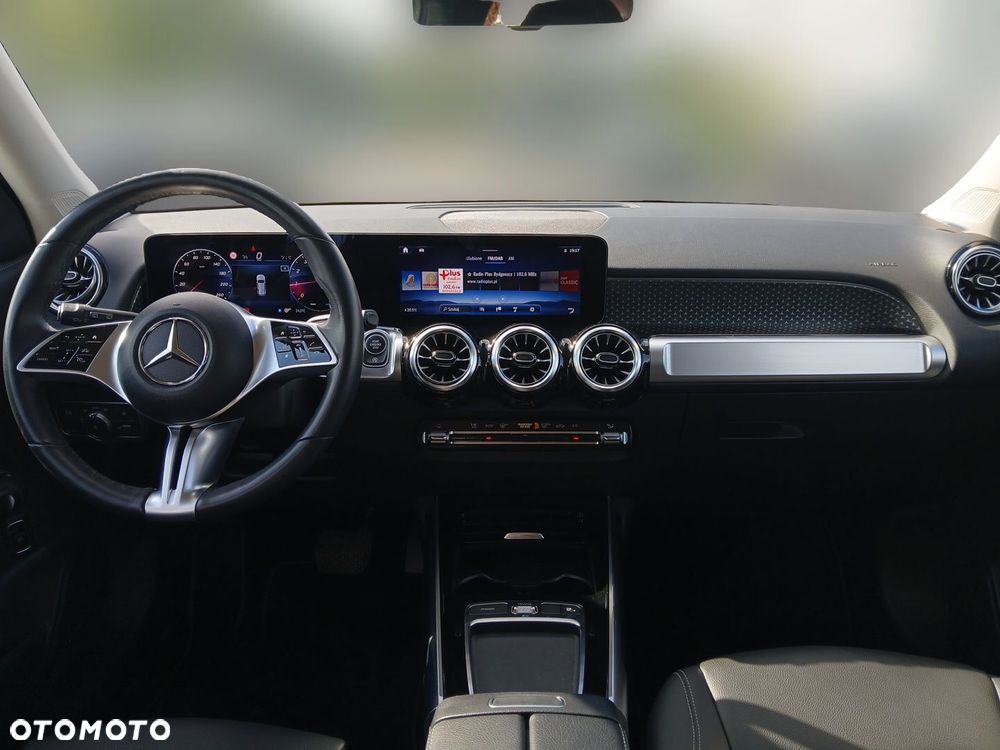 Mercedes-Benz GLB 200 Progressive 7G-DCT - 12