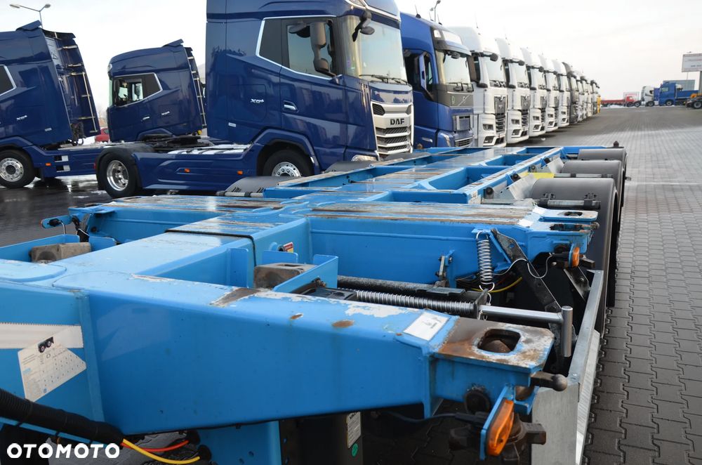 D-TEC 2021r / ROZCIĄGANA / DWIE OSIE POD. / SAF / 1170 - 7