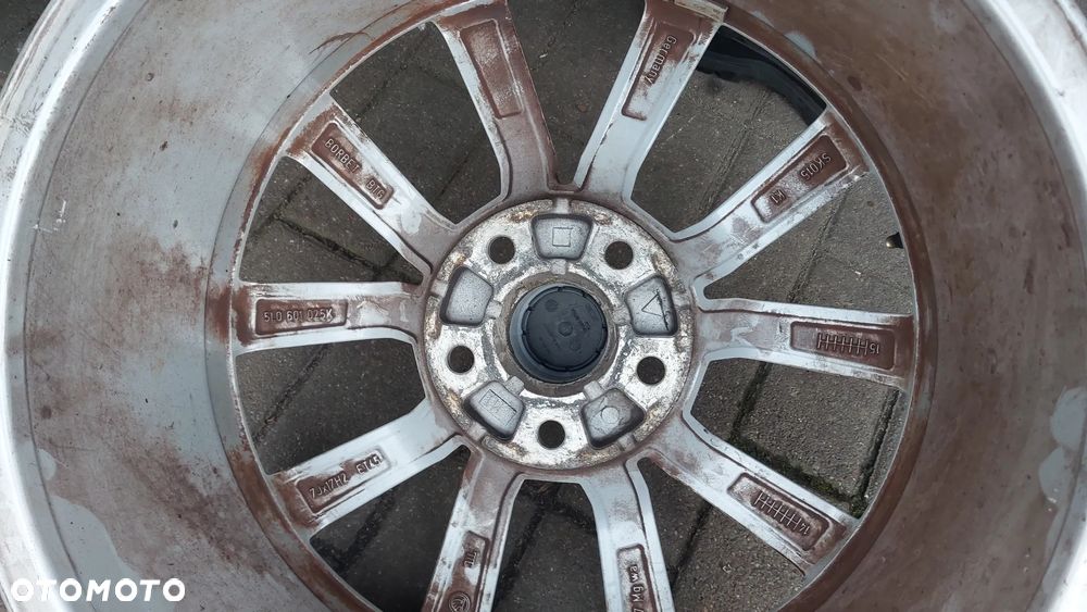 KOMPLET FELG ALUMINIOWYCH SKODA 17" 7J 5L0601025K ET45 5X112 - 4