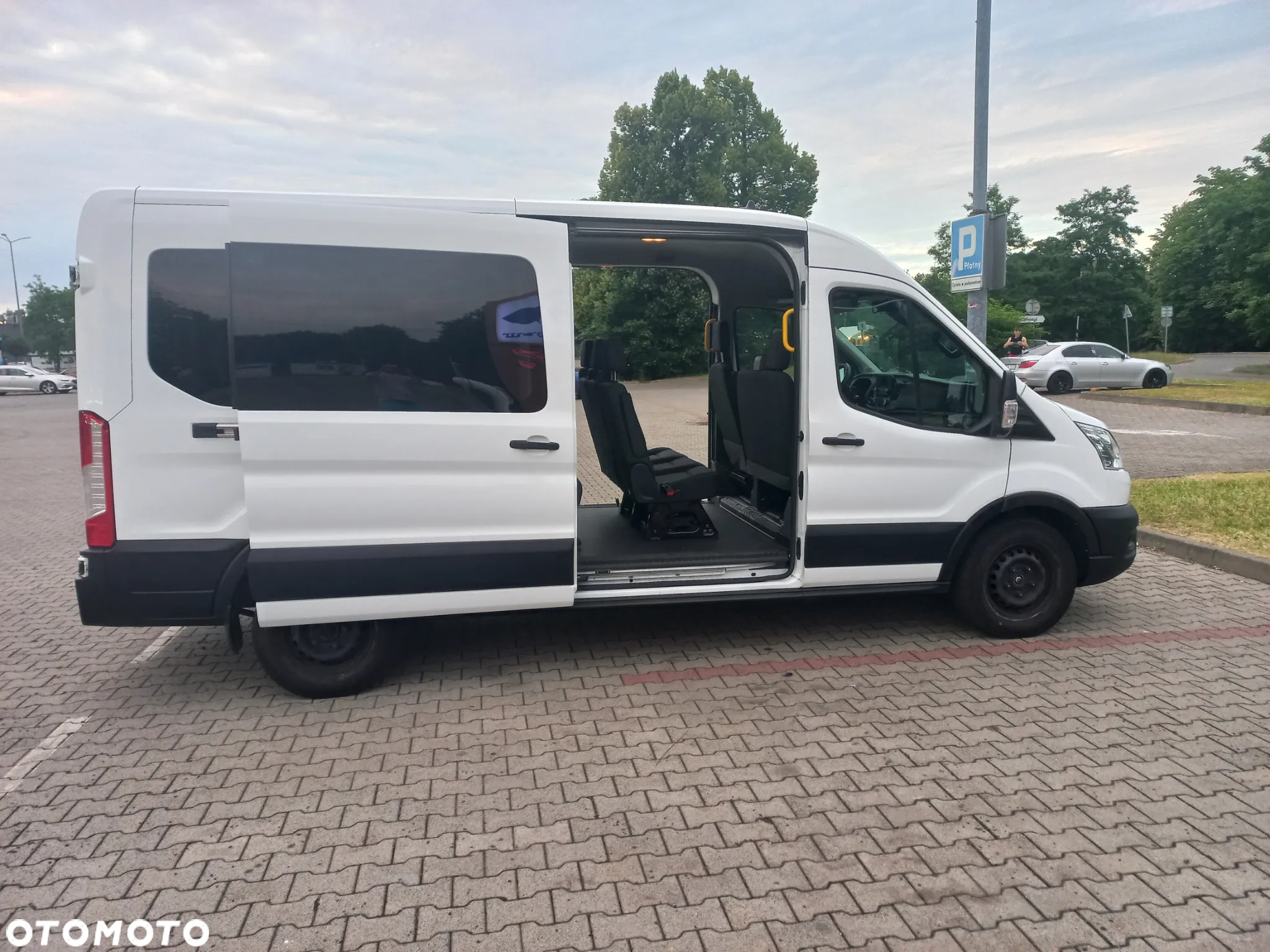 Ford Transit - 8