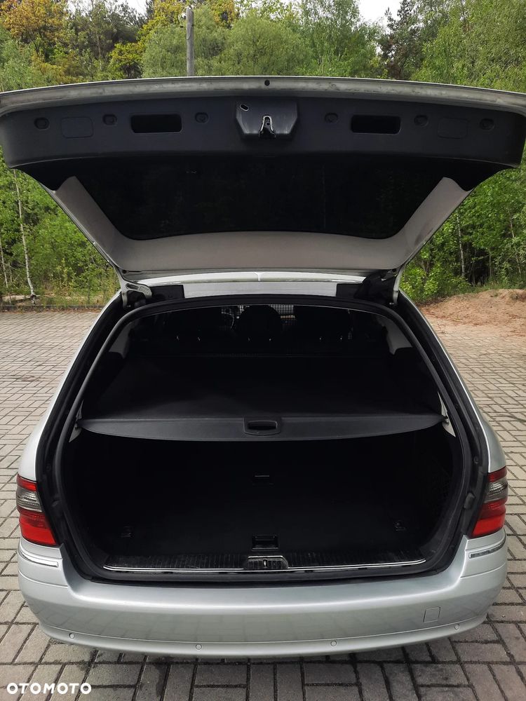 Mercedes-Benz Klasa E 220 CDI Automatik Avantgarde - 5