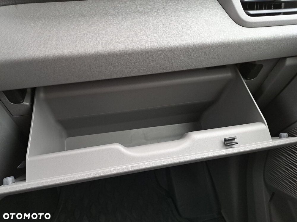 Volkswagen Transporter Furgon, 2,0 l TDI 170 KM / 8-bieg.automatyczna r. o: 3500 mm - 16