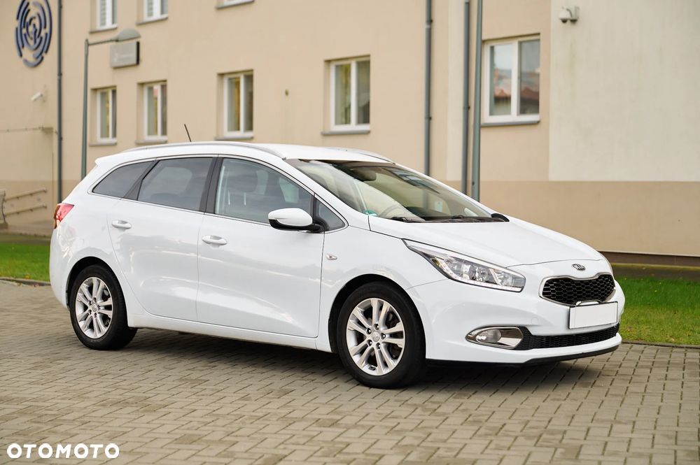 Kia Ceed Cee'd 1.6 CRDi Business Line - 12
