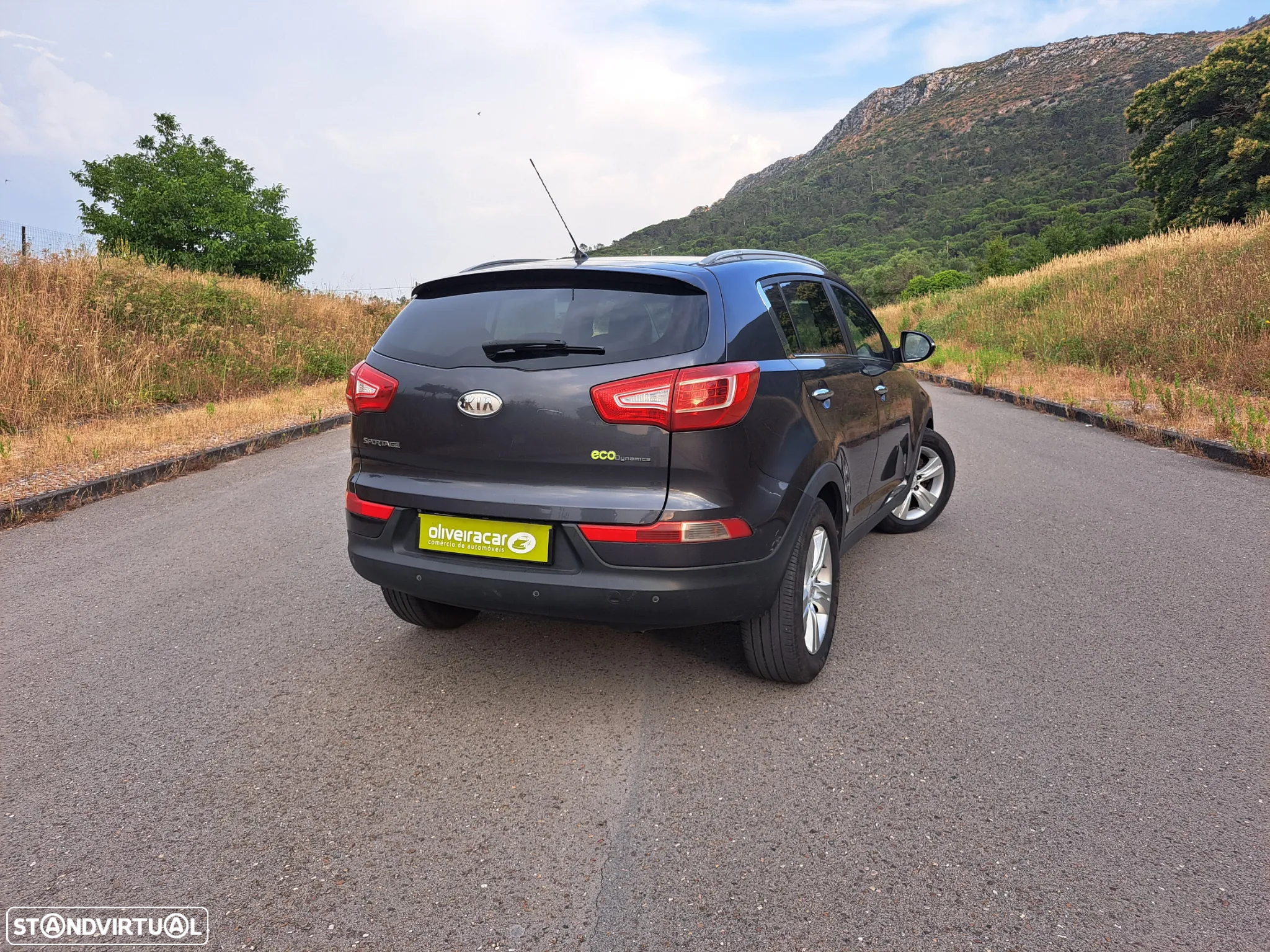 Kia Sportage 1.7 CRDI ISG More Edition - 4