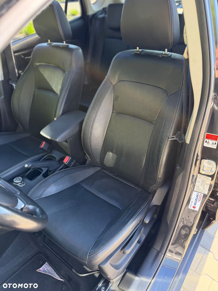 Suzuki SX4 S-Cross 1.6 DDiS 4x4 limited+ - 21