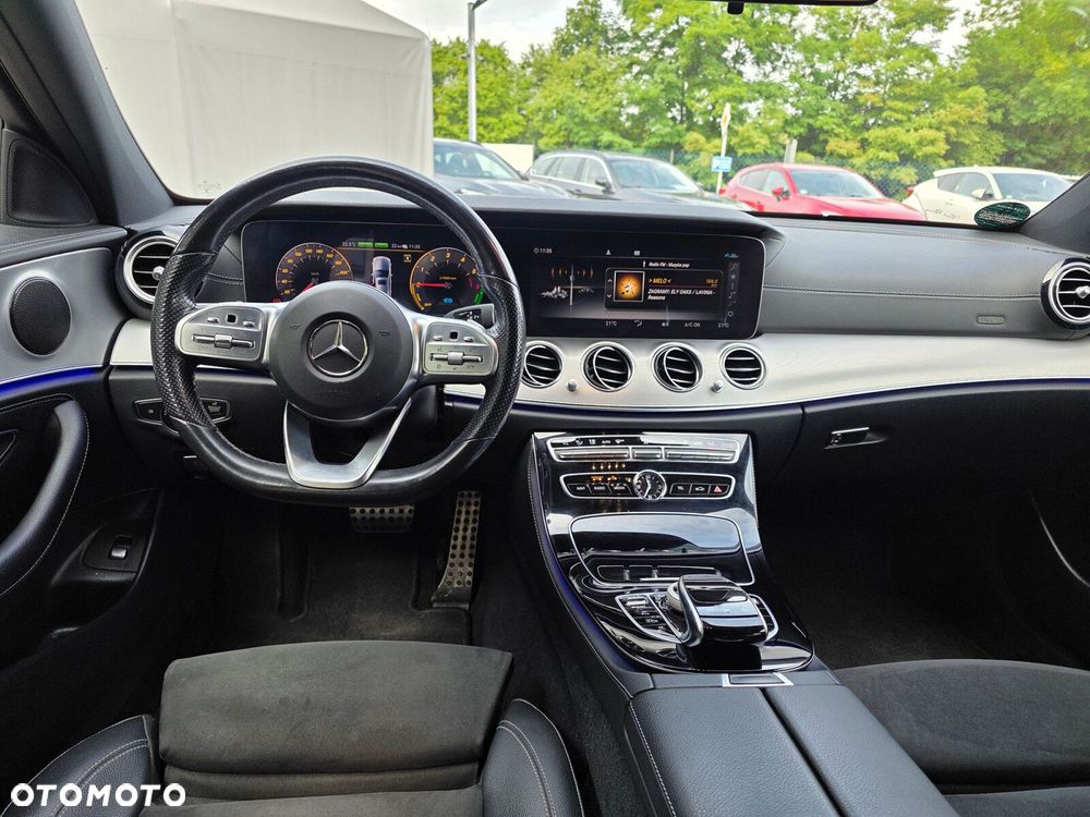 Mercedes-Benz Klasa E - 7