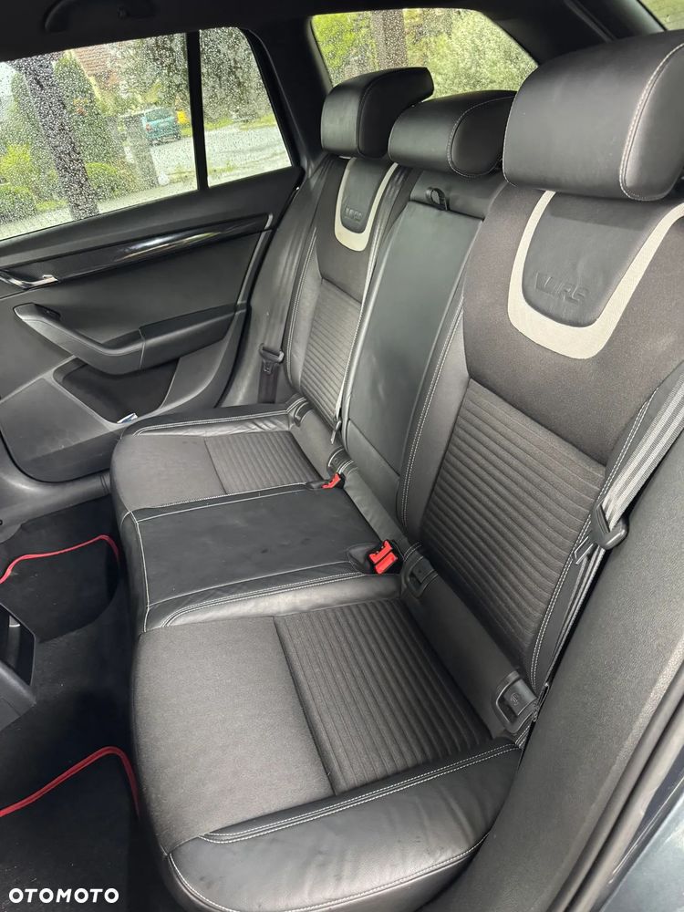 Skoda Octavia 2.0 TDI RS DSG - 7