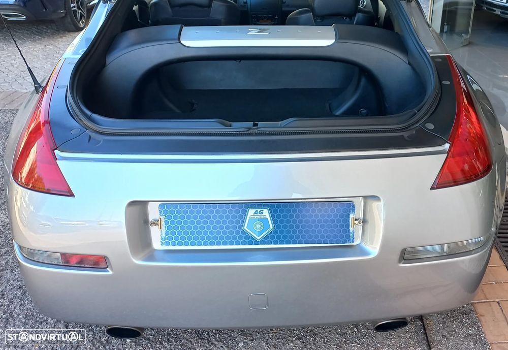 Nissan 350 Z Standard - 22