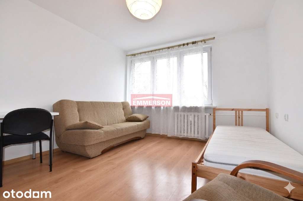 3 pokojowe z balkonem- Żabiniec