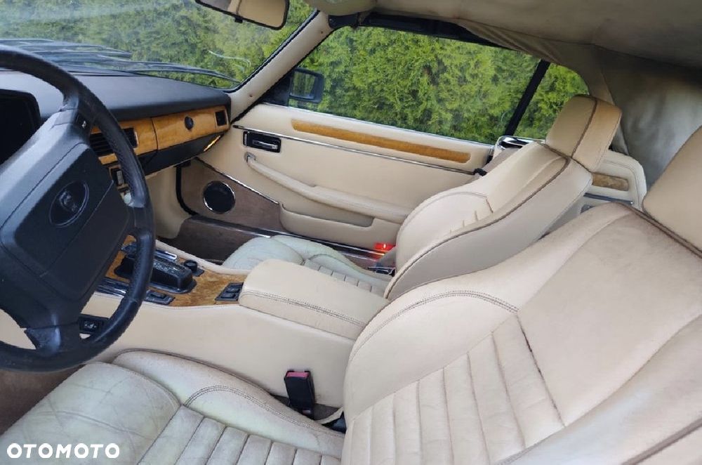 Jaguar XJS - 21
