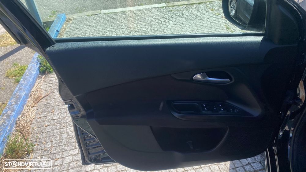 Fiat Tipo Station Wagon 1.3 M-Jet Lounge J17 - 19