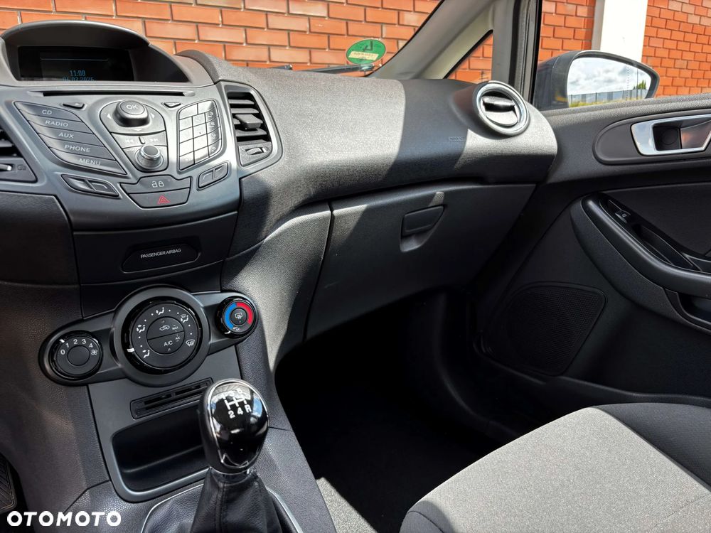 Ford Fiesta 1.25 Trend EU5 - 29