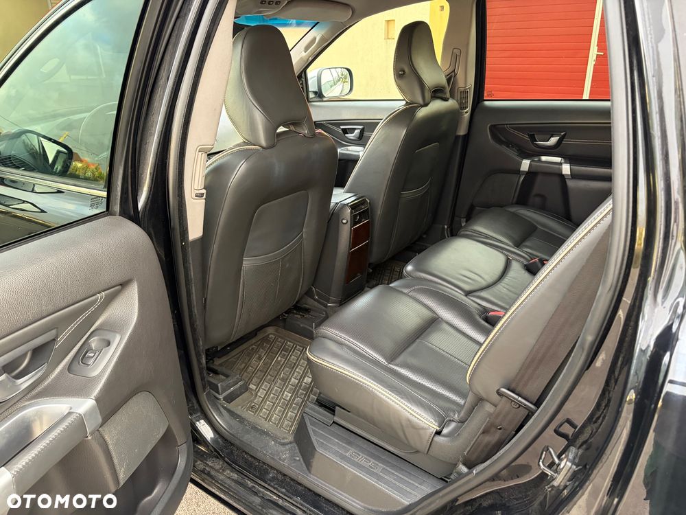 Volvo XC 90 - 6