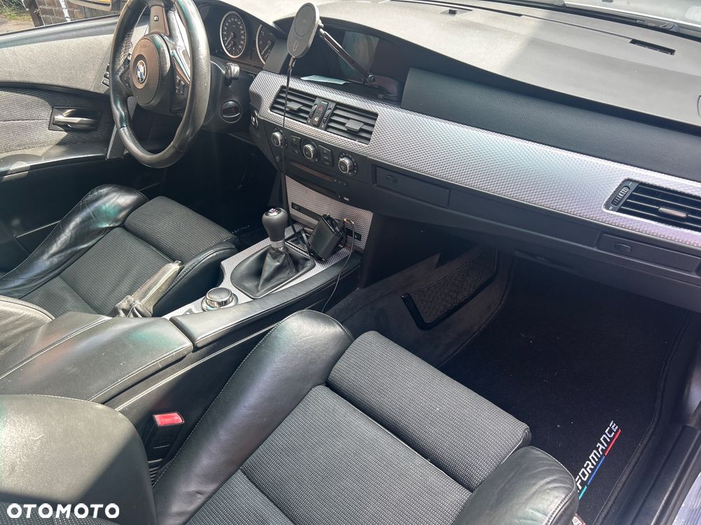 BMW Seria 5 525i - 16