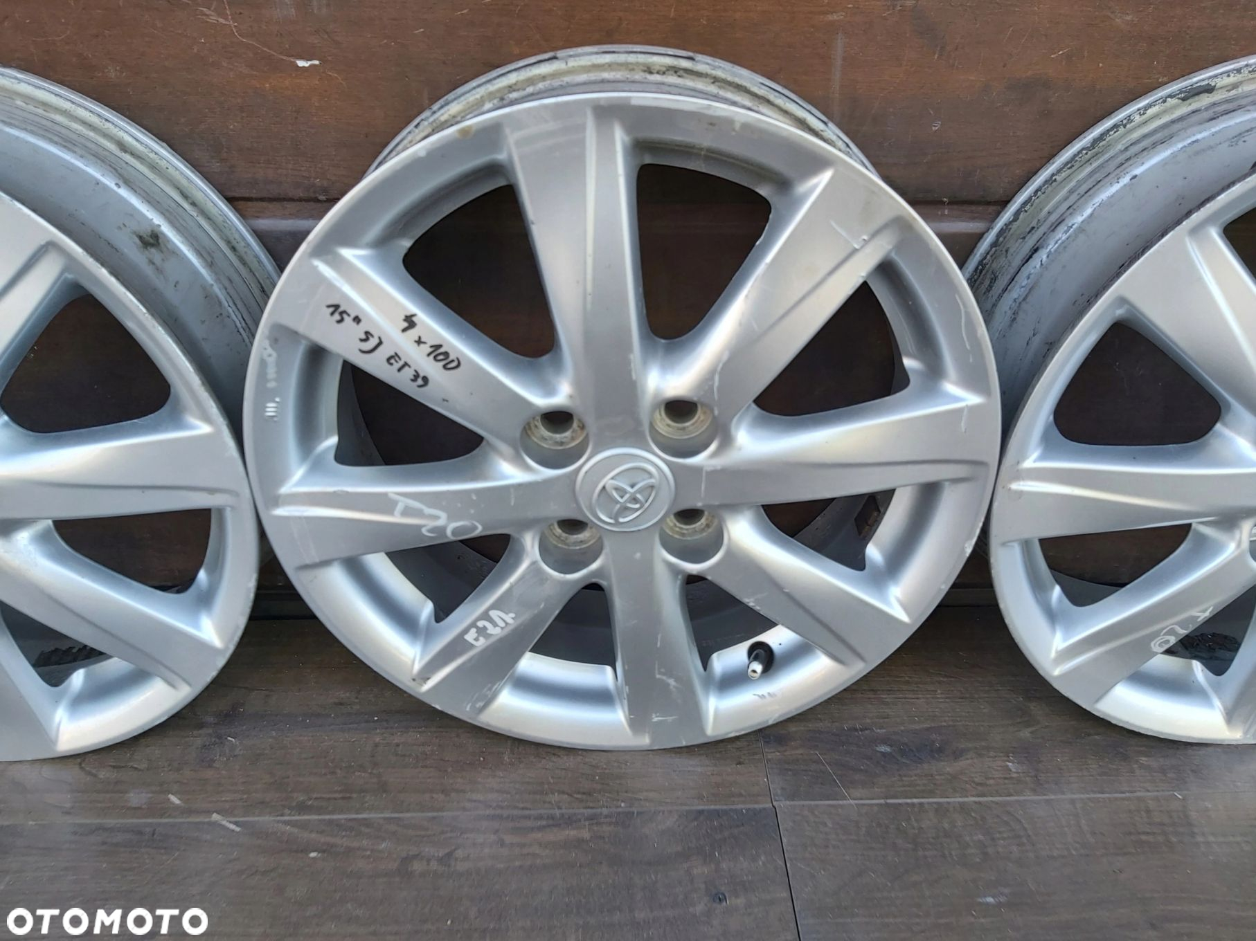 Toyota Yaris I II III Alufelgi 15 4 x 100 Felgi aluminiowe - 5