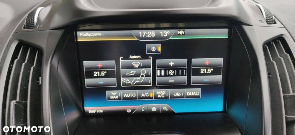 Ford Kuga 1.5 EcoBoost 2x4 Titanium - 20