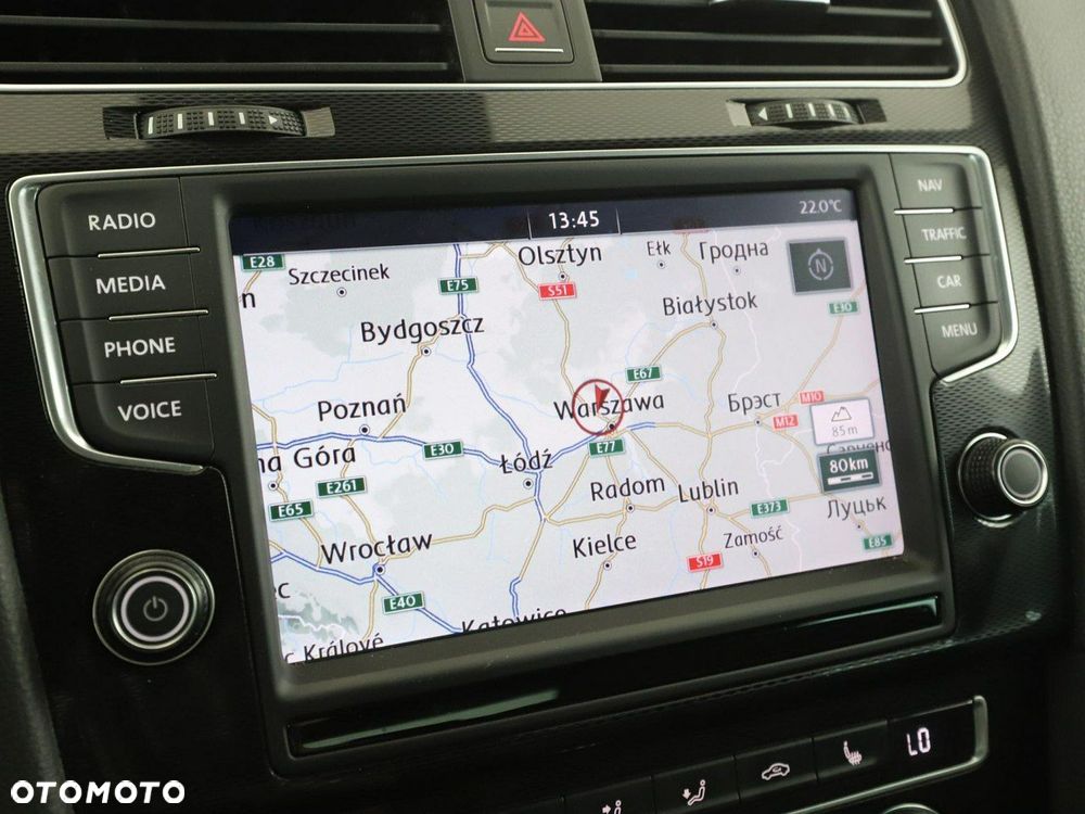 Volkswagen Golf - 24