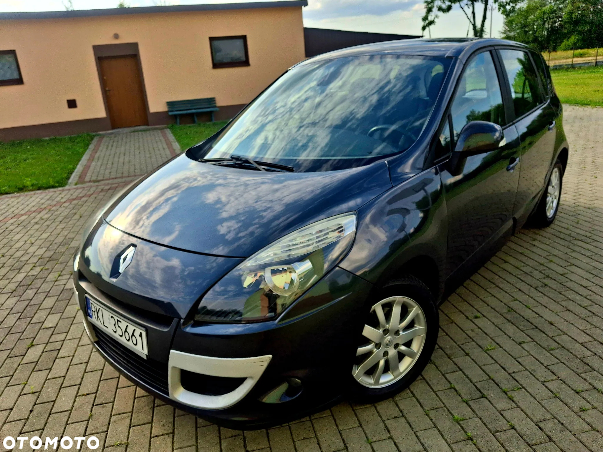 Renault Scenic 1.5 dCi Authentique - 3
