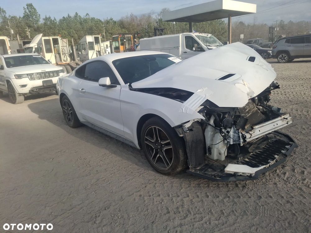 Ford Mustang 2.3 EcoBoost - 2