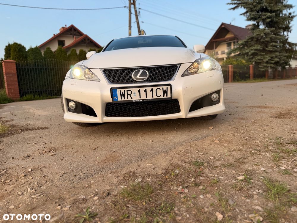 Lexus IS - 9