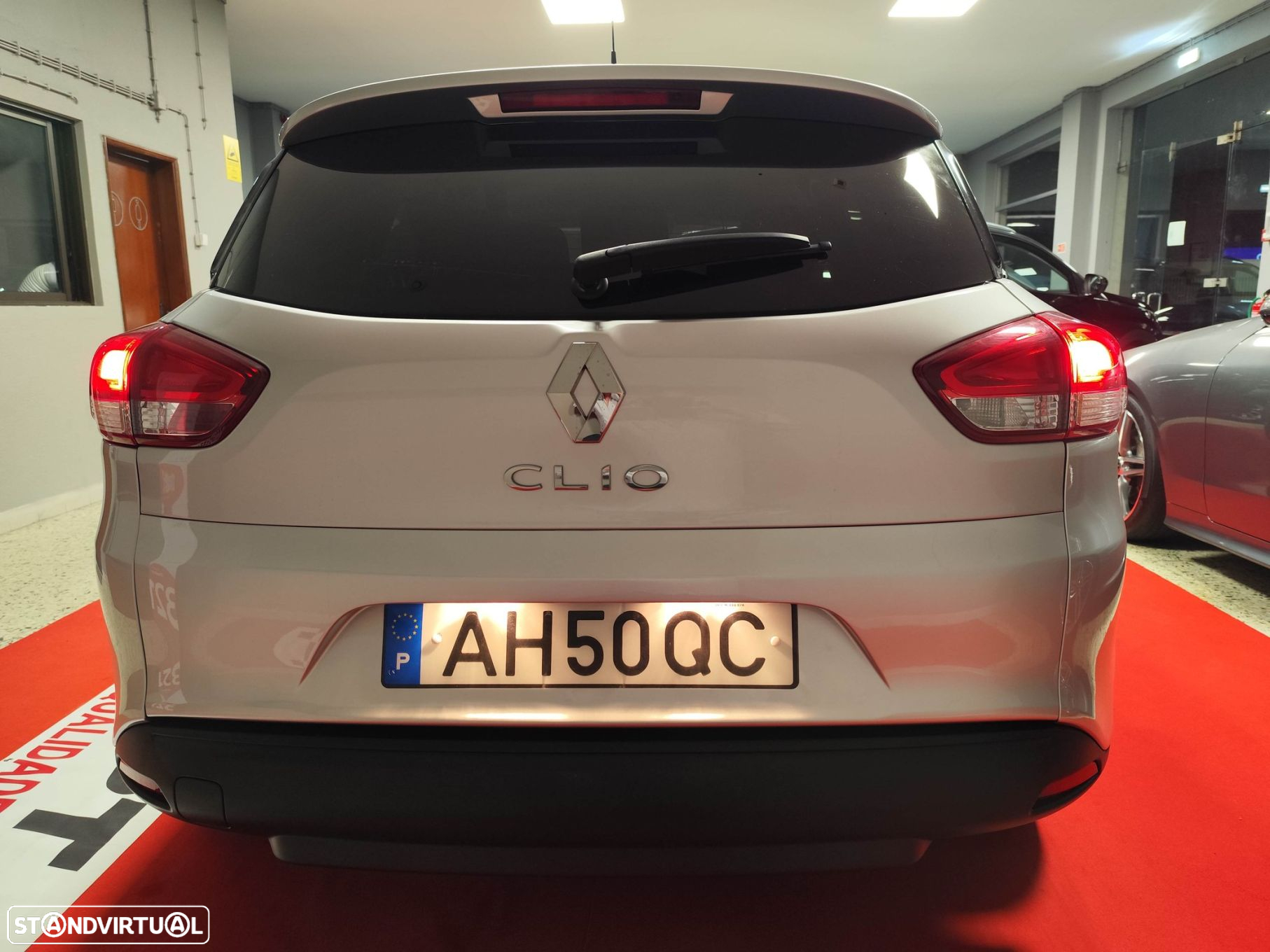 Renault Clio Sport Tourer 0.9 TCe Limited - 6