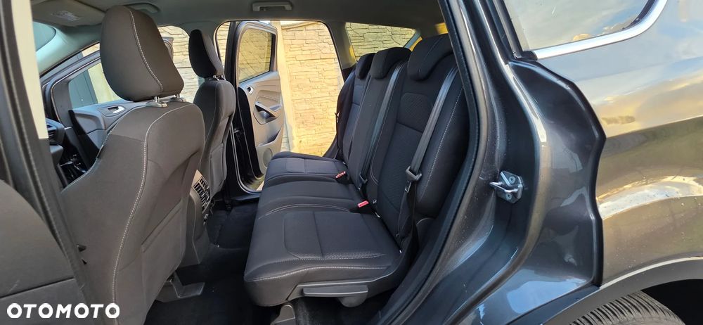 Ford Kuga - 29