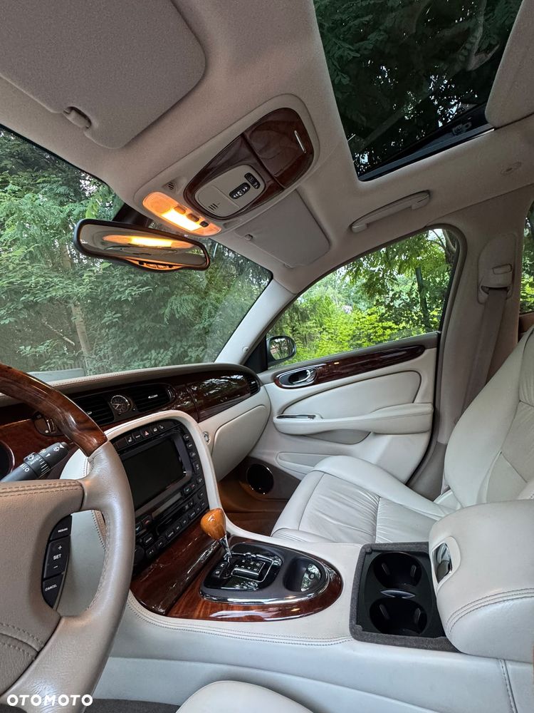 Jaguar XJ Super V8 - 5