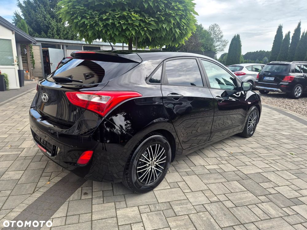 Hyundai i30 1.4 Style - 11