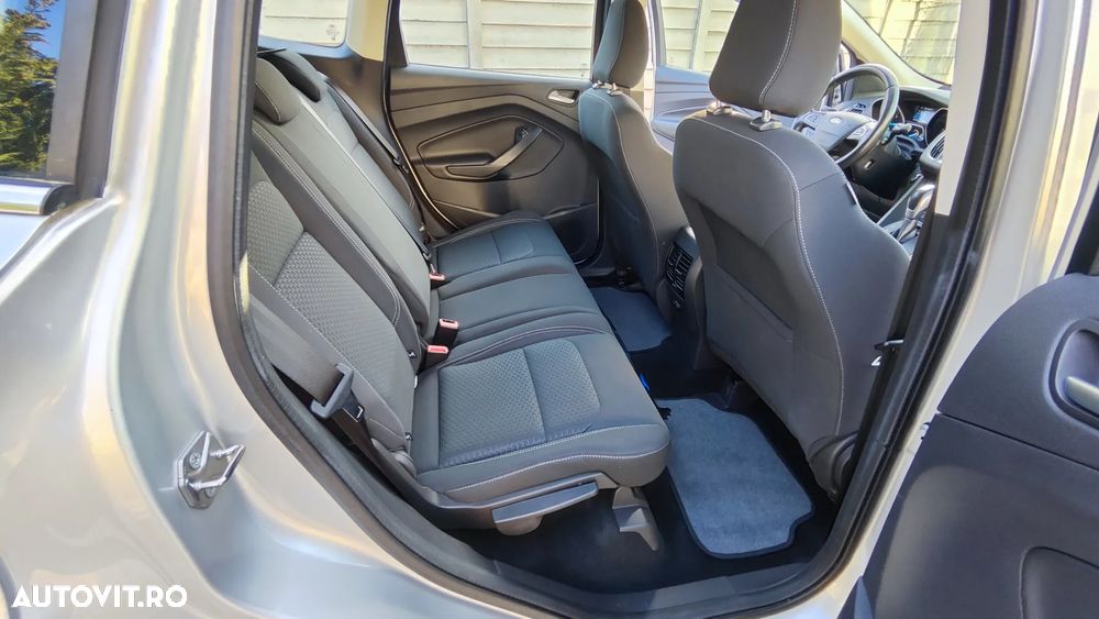 Ford Kuga 2.0 TDCi 4x4 Aut. Titanium - 14